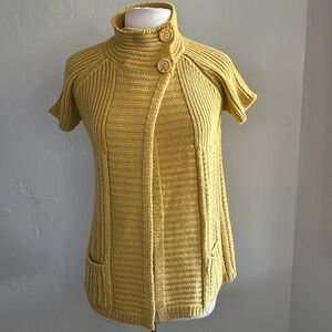 Dress Barn cable knit sweater Size Small